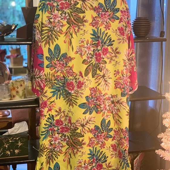 Time and Tru Sheer Patterned Coverup/Cardigan - Picture 9 of 9